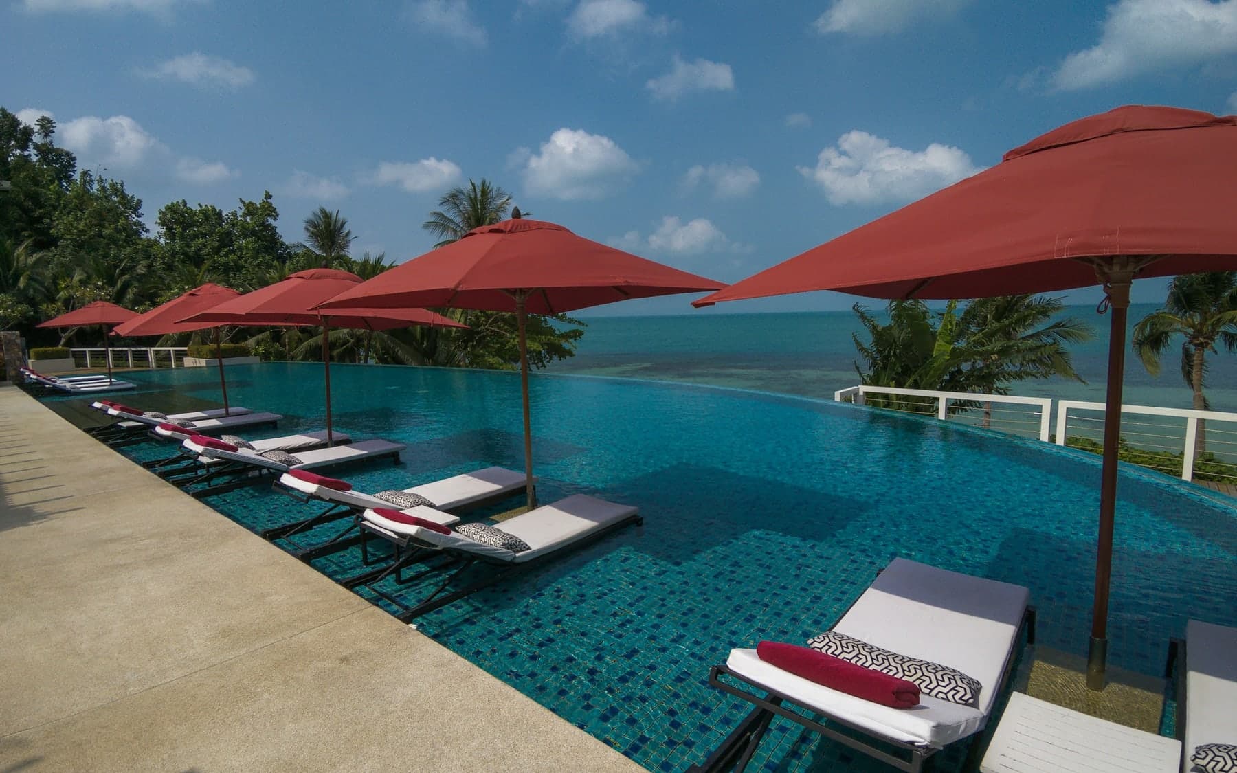 Private Thailand wellness experience surrounded by tropical nature